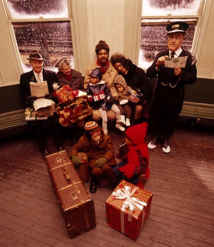Christmas Travel, Dobbs Ferry, New York. 1971